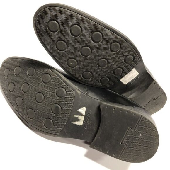 Clarks Men’s Whiddon Black Slip-On Loafer Size 12M